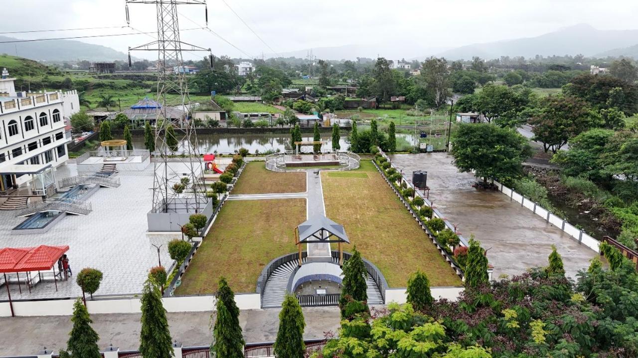 Hotel Vedika Garden Lonavla Exterior foto